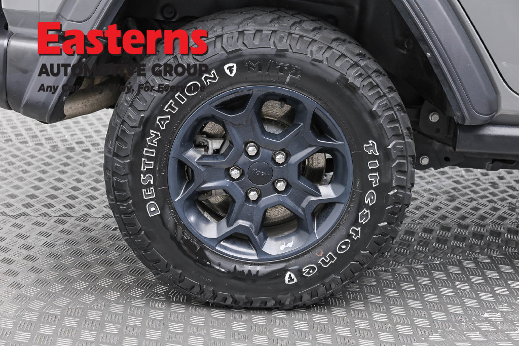 Used 2023 Jeep Wrangler Unlimited w/ Cold Weather Group AWD/4WD image 31