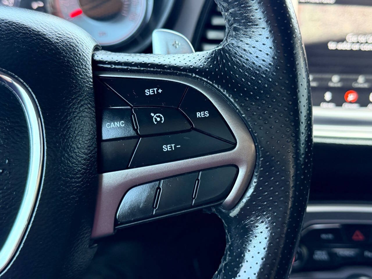 Used 2019 Dodge Challenger R/T Scat Pack w/ Shaker Package RWD image 23
