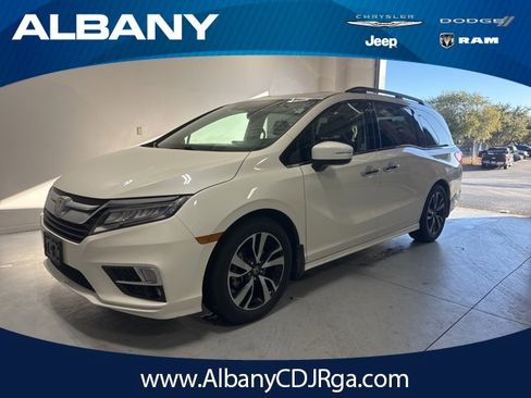 Used 2018 Honda Odyssey Elite image 1