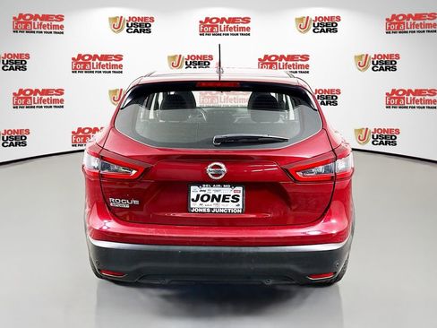 Used 2021 Nissan Rogue Sport S FWD image 13