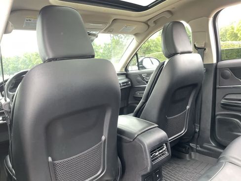 Used 2024 Lincoln Corsair AWD w/ Equipment Group 101A image 20