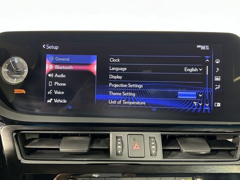 Used 2022 Lexus ES 300h w/ Luxury Package FWD image 18