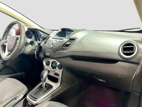 Used 2018 Ford Fiesta SE w/ Cold Weather Package image 27