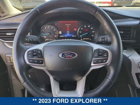 Certified 2023 Ford Explorer XLT w/ Equipment Group 202A RWD image 13