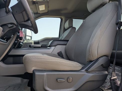 Used 2020 Ford F250 XLT w/ XLT Value Package AWD/4WD image 15
