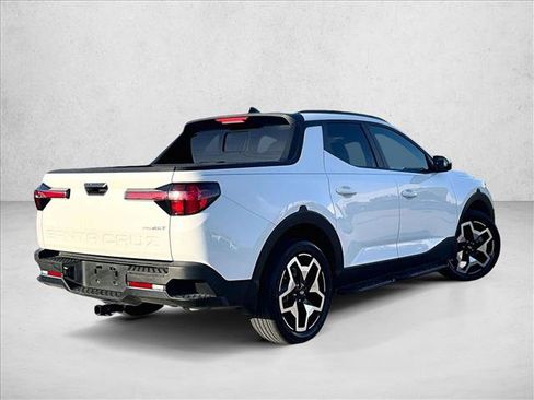 Used 2023 Hyundai Santa Cruz Limited image 2