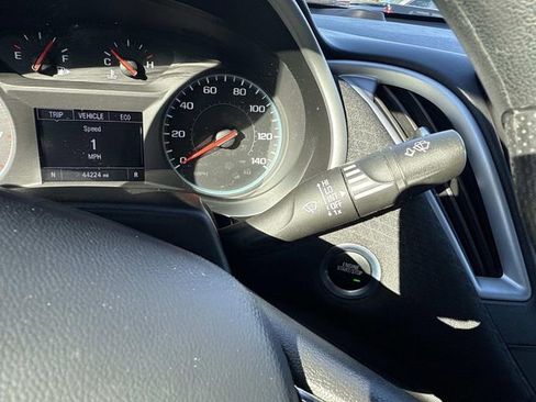 Used 2024 Chevrolet Malibu LT image 30