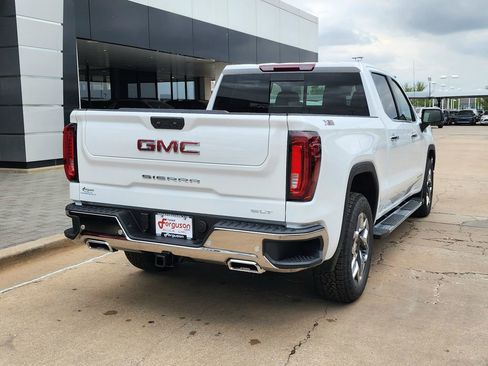 New 2026 GMC Sierra 1500 SLT w/ SLT Premium Plus Package image 4