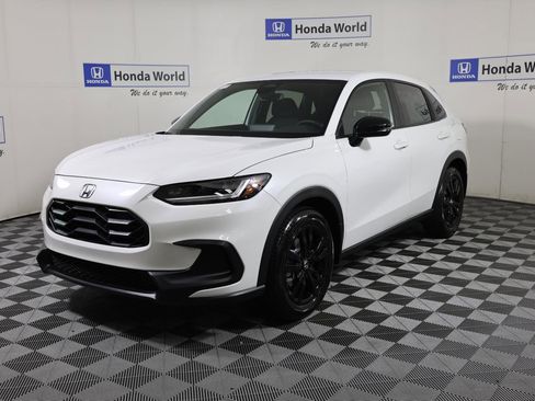 New 2026 Honda HR-V Sport image 1