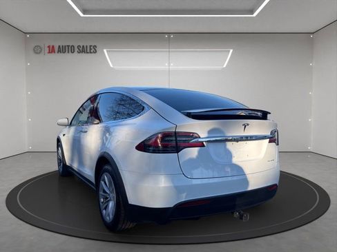 Used 2020 Tesla Model X Long Range AWD/4WD image 3