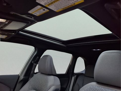 Used 2025 Subaru Forester Premium w/ Convenience Package #1 image 17