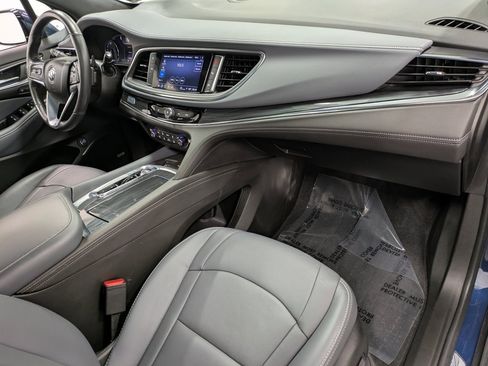 Used 2023 Buick Enclave Premium w/ Experience Buick Package image 29