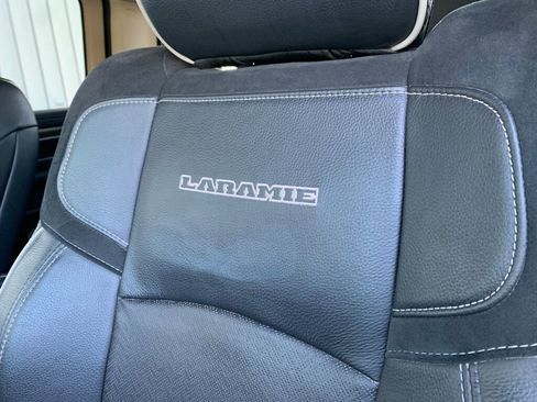 Used 2020 RAM 3500 Laramie image 20