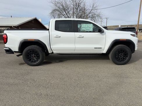 New 2026 GMC Canyon Elevation w/ Convenience Package image 21