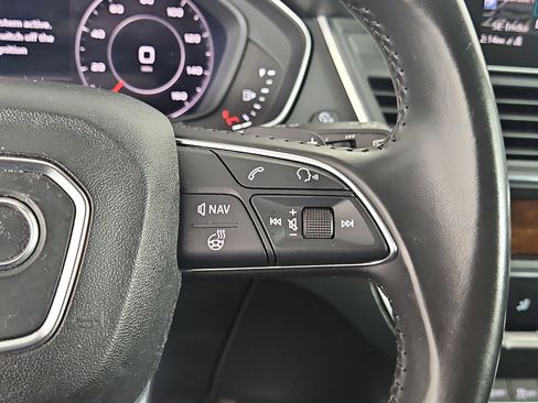 Used 2018 Audi Q5 2.0T Premium Plus w/ Premium Plus Package AWD/4WD image 28