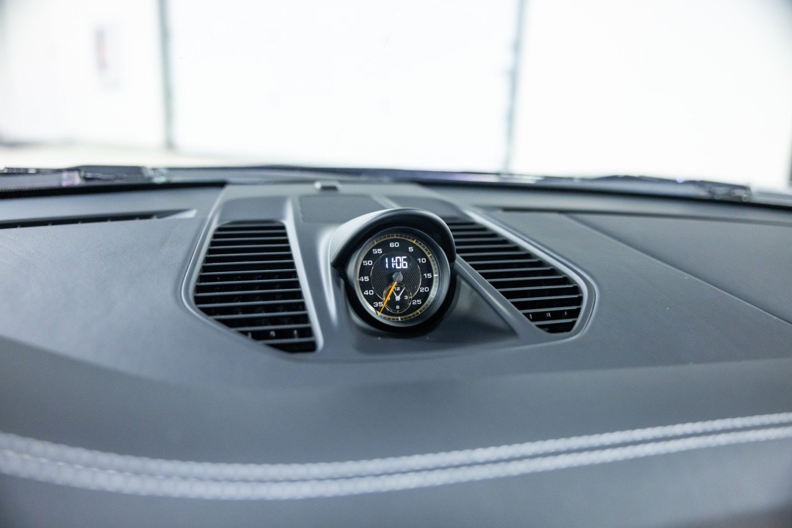 Used 2019 Porsche 911 GT3 RS RWD image 47
