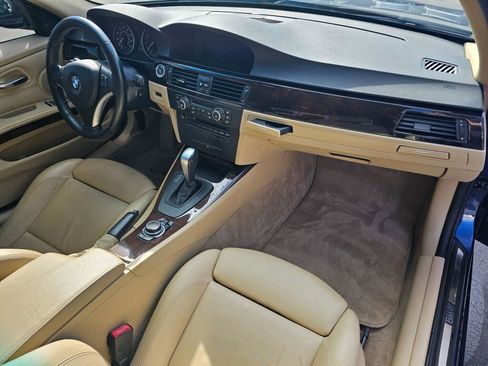 Used 2011 BMW 328i xDrive Sedan image 11