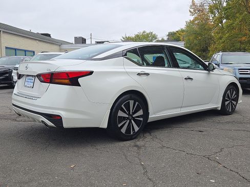 Used 2021 Nissan Altima 2.5 SL image 6