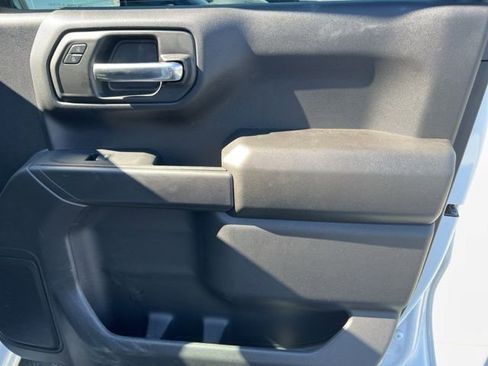 Used 2024 Chevrolet Silverado 1500 Custom Trail Boss w/ LPO, Dark Essentials Package image 24