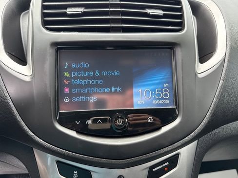 Used 2015 Chevrolet Trax LT w/ LT Sun and Sound Package image 23