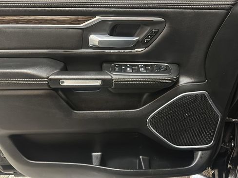 Used 2019 RAM 1500 Laramie image 19