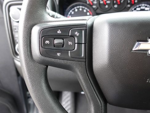 Used 2023 Chevrolet Silverado 1500 Custom image 49