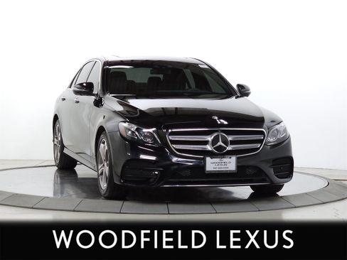 Used 2017 Mercedes-Benz E 300 4MATIC image 1