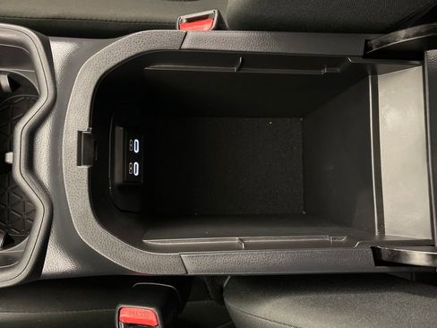 Certified 2025 Toyota RAV4 XLE FWD image 23