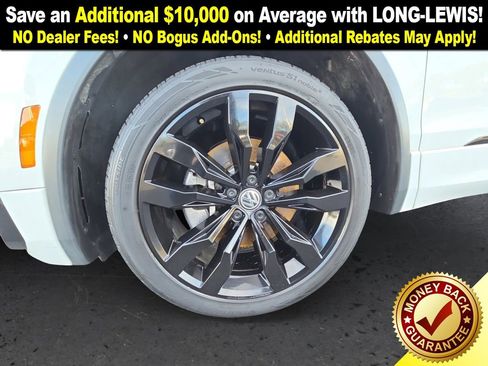 Used 2021 Volkswagen Tiguan SE R-Line image 13