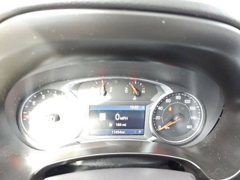 Used 2024 GMC Terrain AT4 w/ Infotainment Package II image 22