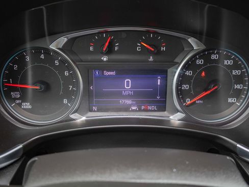 Used 2022 Chevrolet Equinox LT image 18