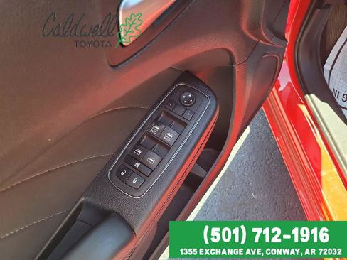 Used 2023 Dodge Charger SXT w/ Blacktop Package RWD image 11