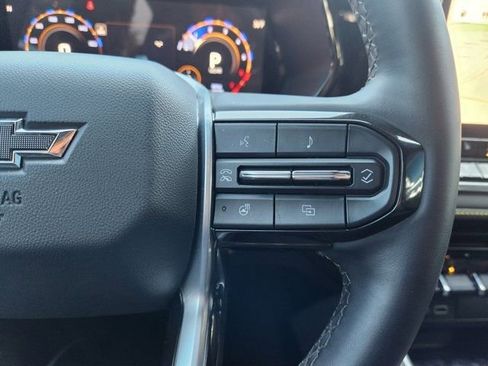 Used 2024 Chevrolet Colorado ZR2 w/ ZR2 Convenience Package III image 31