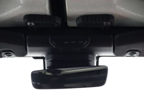 Used 2021 Jeep Wrangler Unlimited Rubicon AWD/4WD image 24