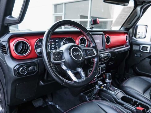 Used 2021 Jeep Wrangler Unlimited Rubicon AWD/4WD image 22