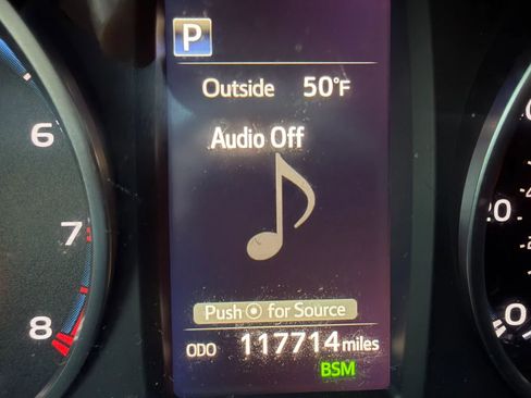 Used 2018 Toyota RAV4 XLE w/ Plus Extra Value Package image 18