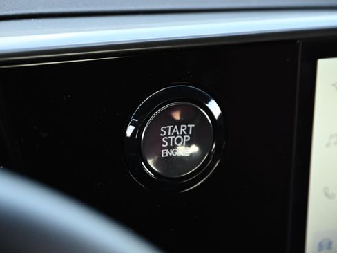 Used 2025 Lexus NX 250 FWD image 36