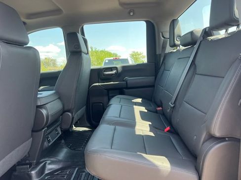 Used 2024 Chevrolet Silverado 2500 W/T w/ WT Fleet Convenience Package AWD/4WD image 4