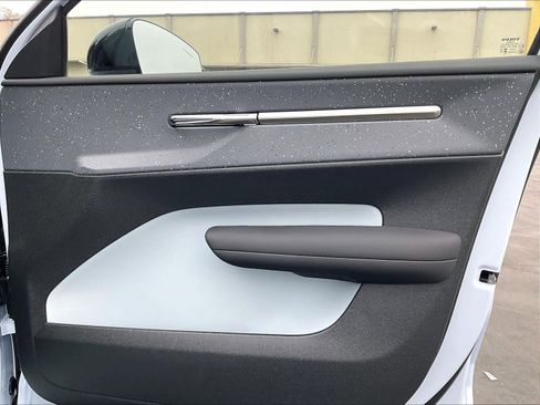 New 2026 Volvo EX30 Ultra w/ Climate Package image 30