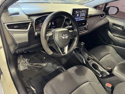 Used 2020 Toyota Corolla SE w/ Protection Package image 11