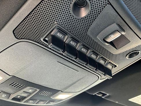 Used 2022 Ford F250 Lariat w/ Tremor Off-Road Package image 34