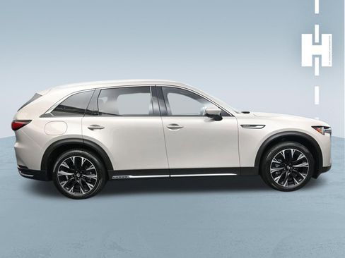 Used 2024 MAZDA CX-90 Plug-In Hybrid w/ Premium Plus AWD/4WD image 3
