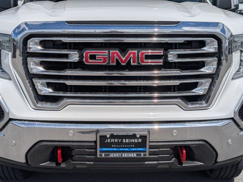 Used 2019 GMC Sierra 1500 SLT w/ SLT Premium Plus Package image 9
