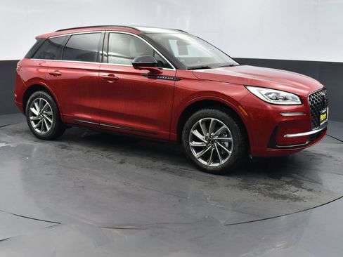 New 2025 Lincoln Corsair Grand Touring w/ Equipment Group 301A image 5