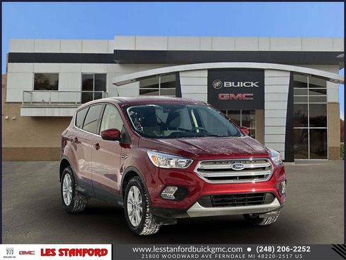 Used 2019 Ford Escape SE image 8