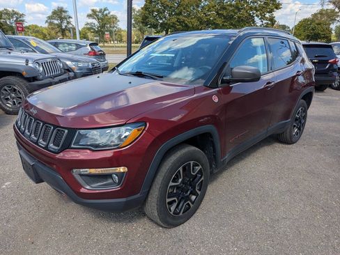Used 2021 Jeep Compass Trailhawk image 3