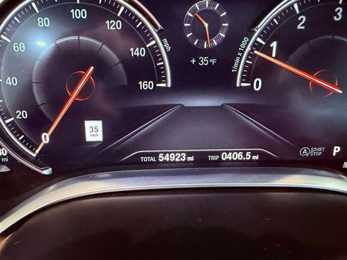 Used 2017 BMW 750i xDrive image 26