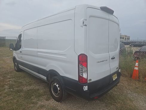 Used 2025 Ford Transit 250 148 Medium Roof RWD image 2