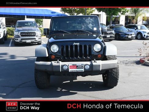 Used 2011 Jeep Wrangler Unlimited Rubicon w/ Trailer Tow Group AWD/4WD image 2