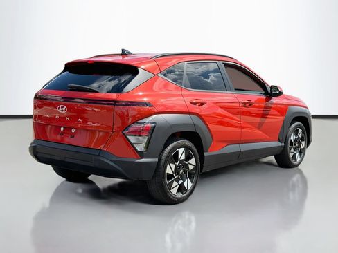 Used 2025 Hyundai Kona SEL FWD image 5
